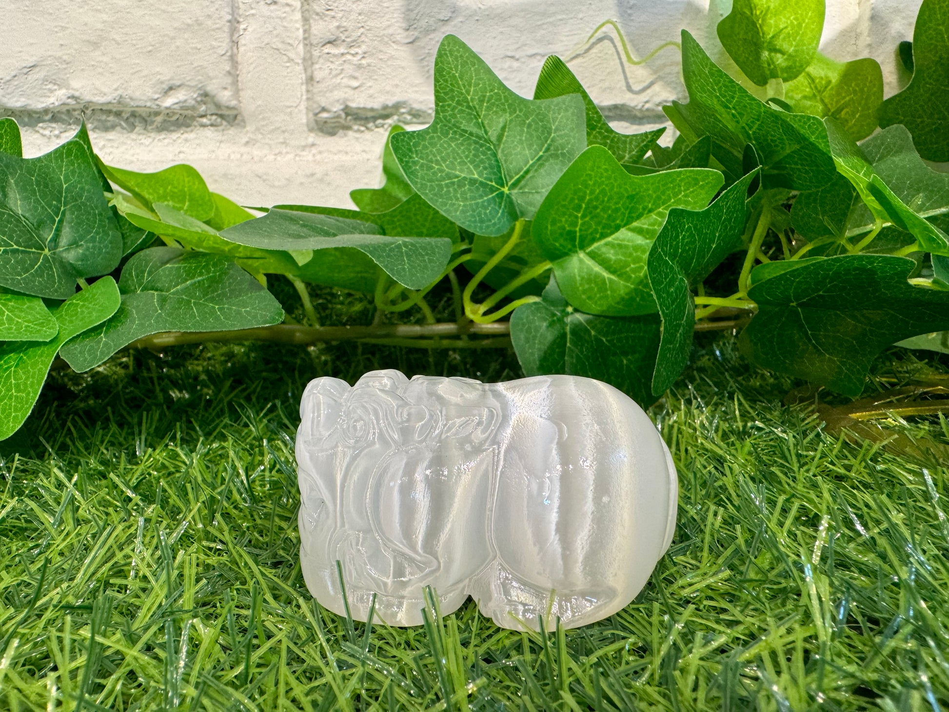 Crystal Selenite Pixiu side