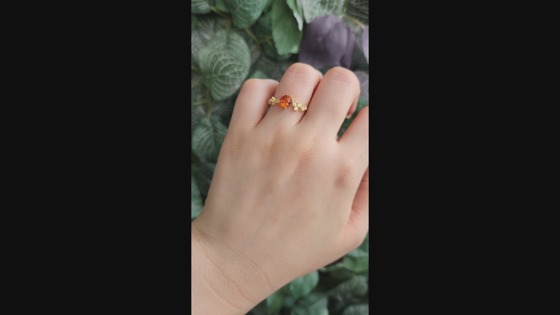 Birthstone Fanta Garnet Princess Ring Video